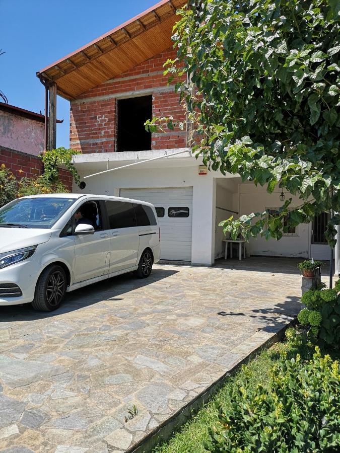 Apartment Korinos Mama Machi Dış mekan fotoğraf